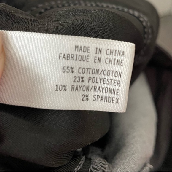 Women’s Leith High Rise Crop Flare Jeans - Picture 2 of 8